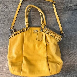Vintage Coach 18641 Madison Leather Lindsey Satchel Shoulder Bag Yellow